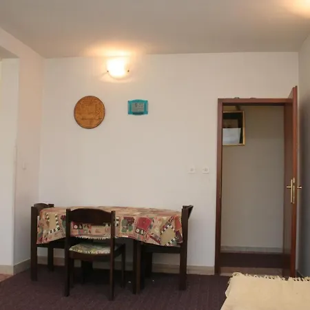 With Parking Space Zrnovska Banja, Korcula - 4426 Apartmán *