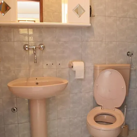 Apartment With A Parking Space Zrnovska Banja, Korcula - 4426